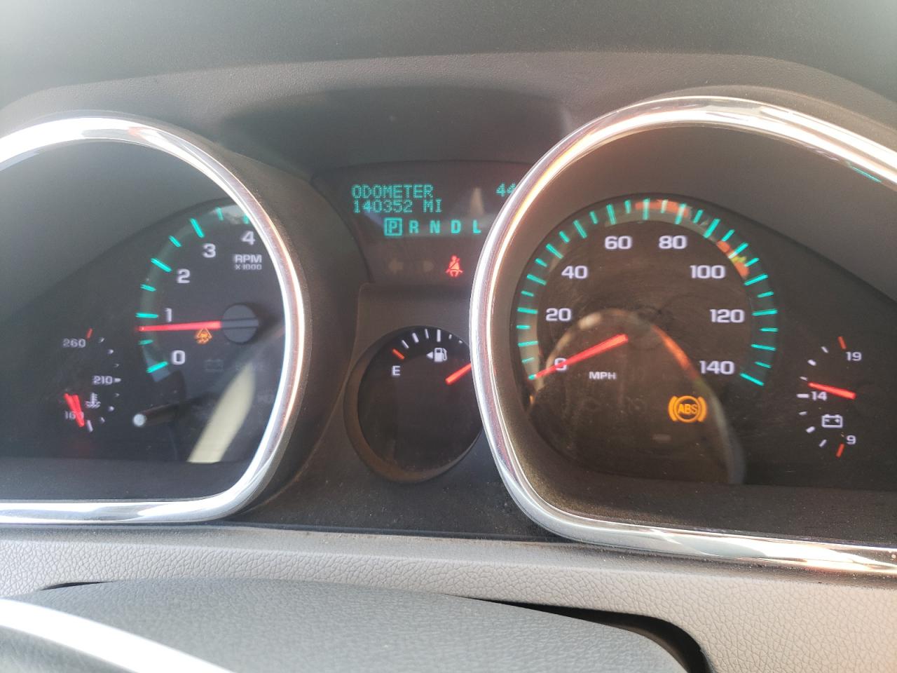 Photo 8 from auction – 2010 CHEVROLET TRAVERSE L with VIN 1GNLVFED3AJ246833