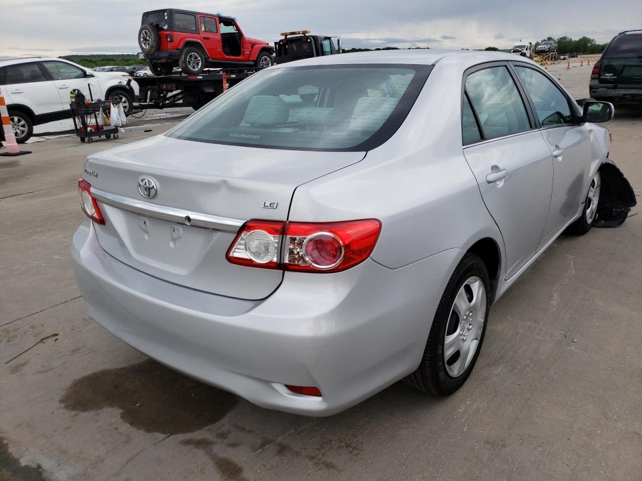 Photo 4 from auction – 2013 TOYOTA COROLLA BA with VIN 2T1BU4EEXDC066284