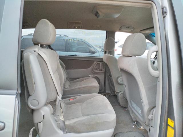 Photo 6 from auction – 2004 TOYOTA SIENNA CE with VIN 5TDZA23C74S211608