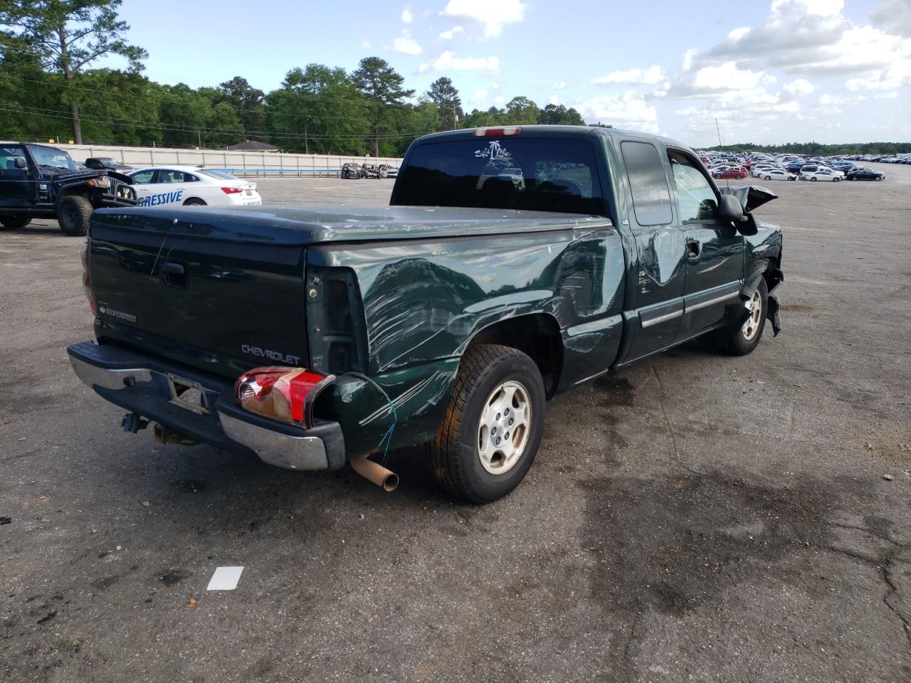 Photo 4 from auction – 2004 CHEVROLET SILVRK1500 with VIN 2GCEC19V941213718