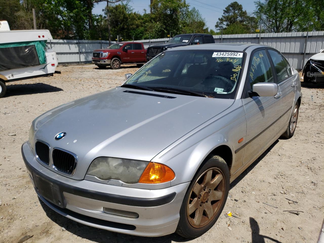 Photo 2 from auction – 2001 BMW 325 I with VIN WBAAN374X1ND45895