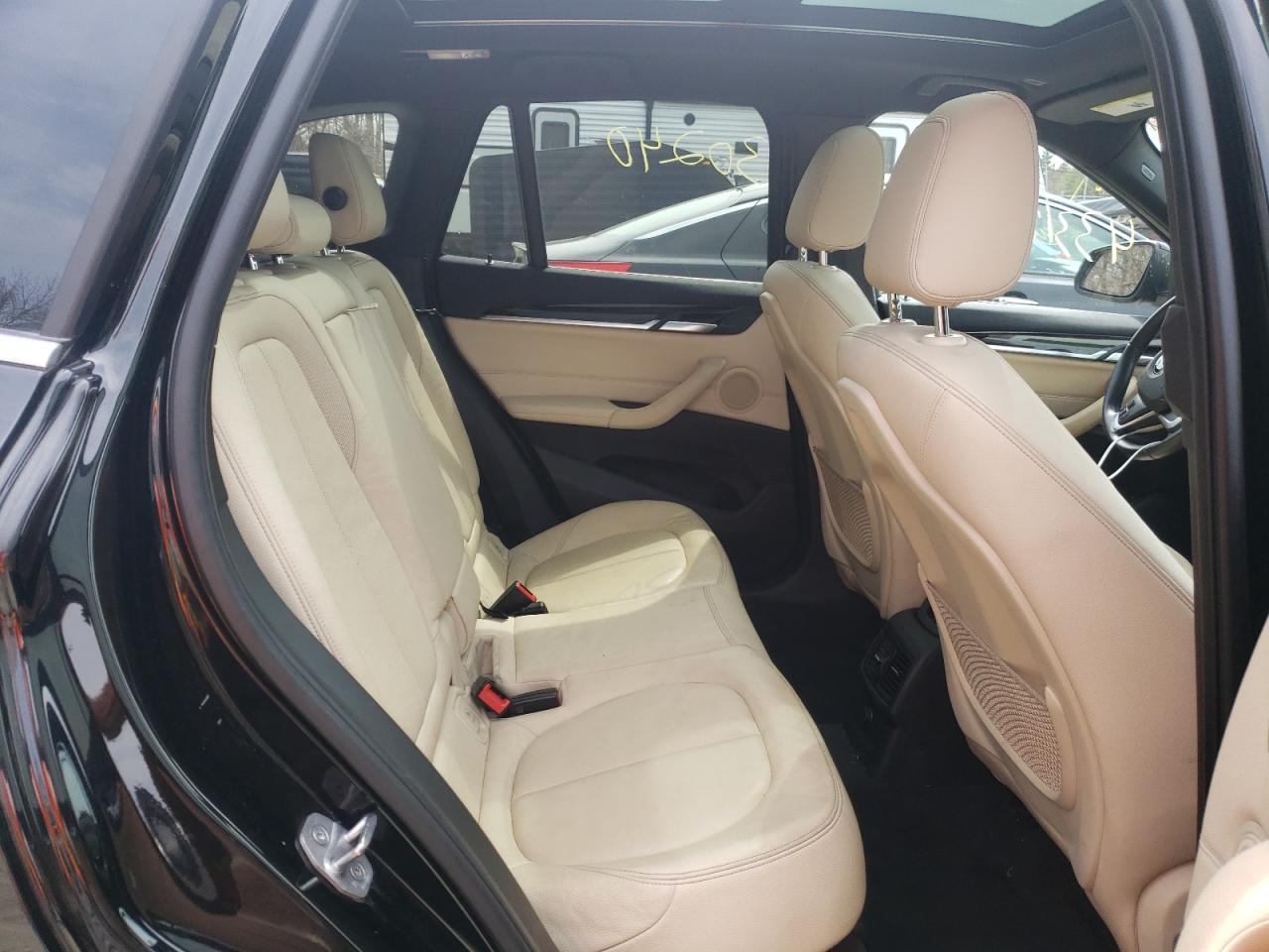 Photo 6 from auction – 2016 BMW X1 XDRIVE2 with VIN WBXHT3C39G5F65402