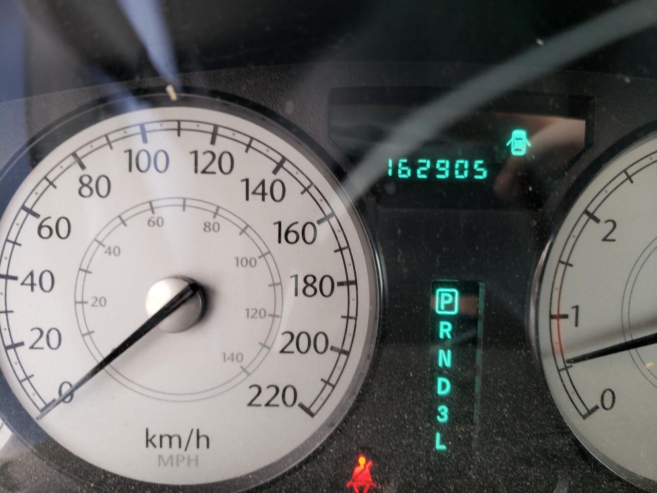 Photo 8 from auction – 2005 CHRYSLER 300 TOURIN with VIN 2C3JA53G85H584940