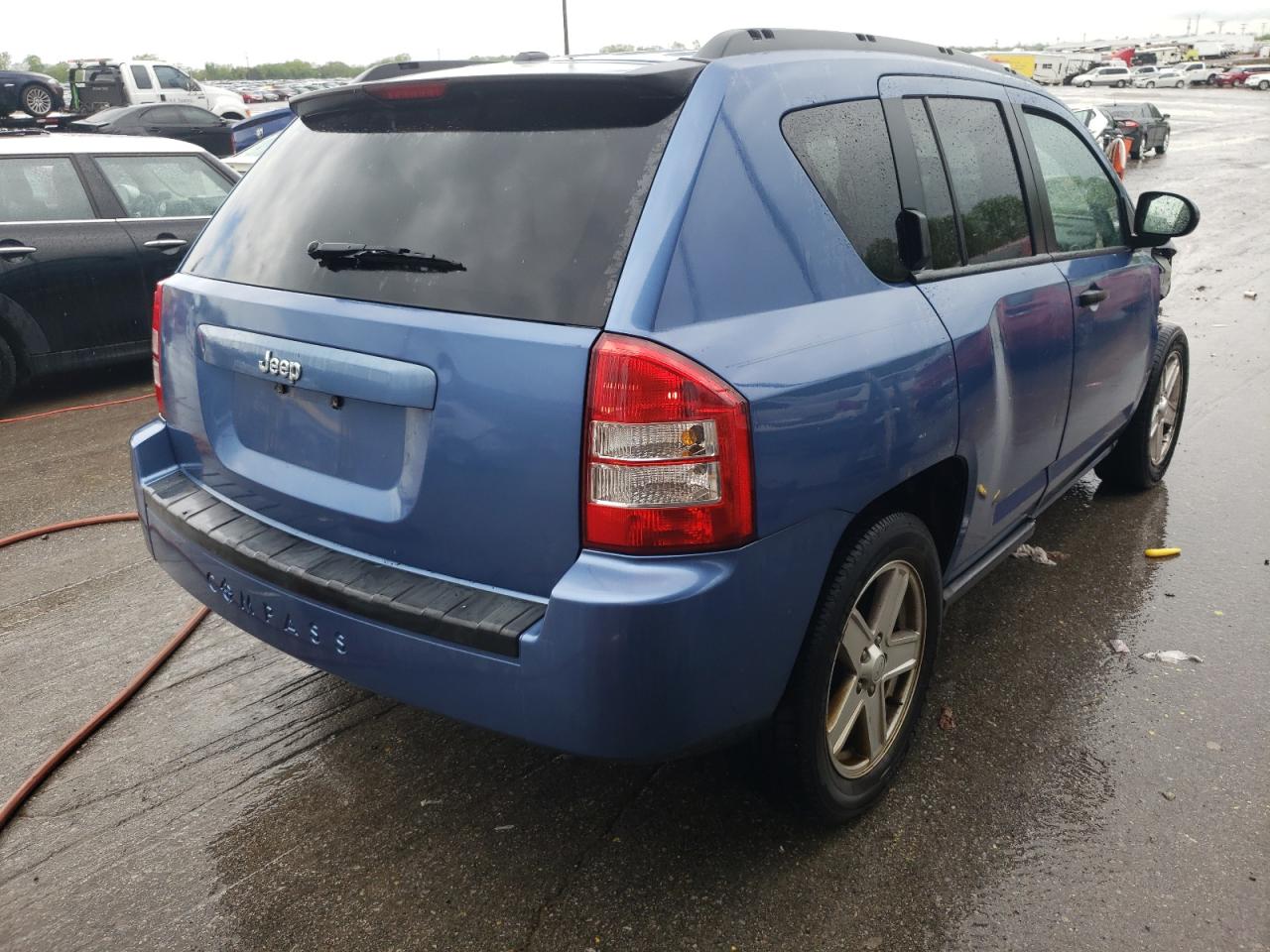Photo 4 from auction – 2007 JEEP COMPASS with VIN 1J8FT47W97D205654