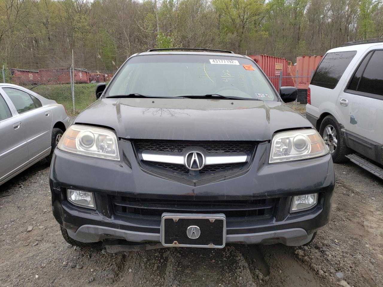 Photo 9 from auction – 2005 ACURA MDX with VIN 2HNYD18255H515916