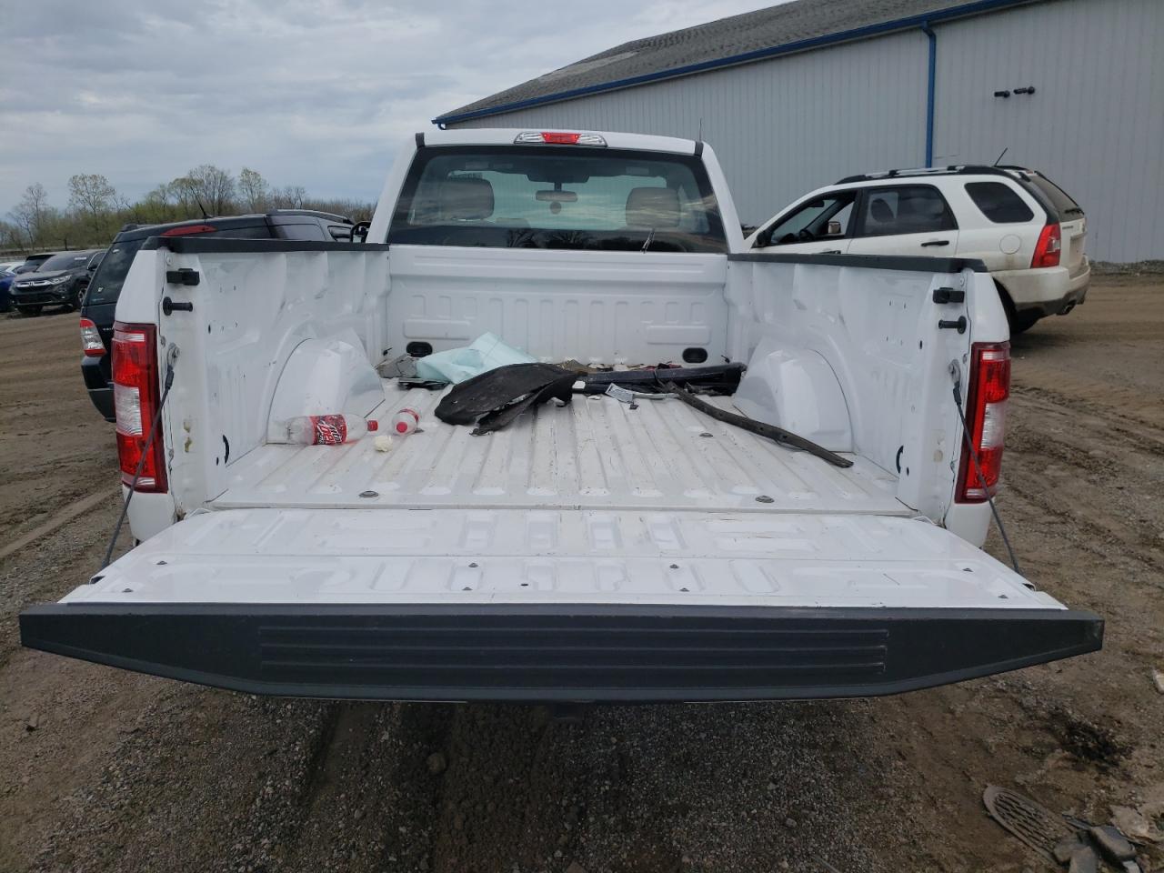 Photo 6 from auction – 2019 FORD F150 with VIN 1FTMF1EB7KKE45472