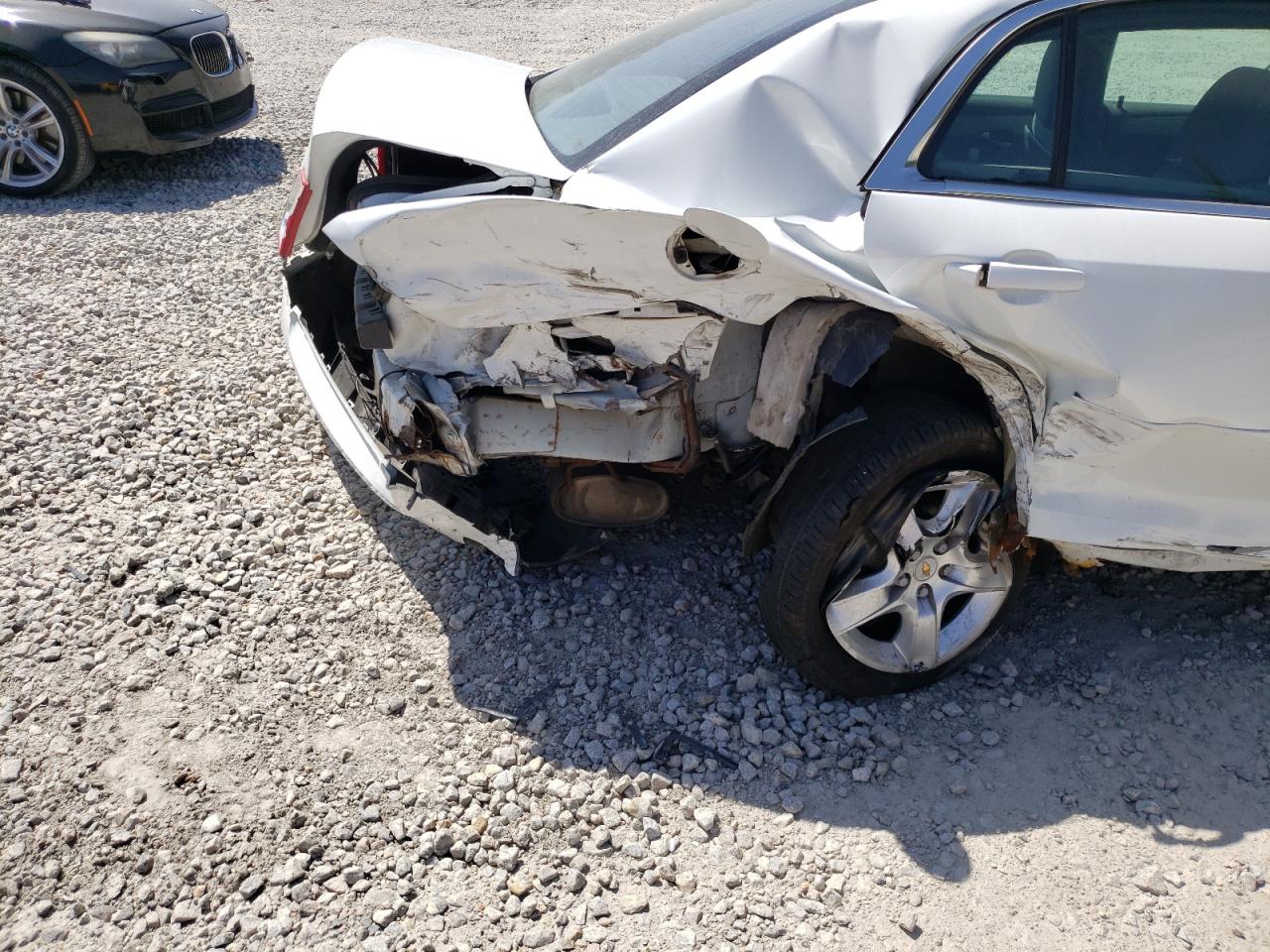 Photo 9 from auction – 2011 CHEVROLET MALIBU LS with VIN 1G1ZB5E10BF158461