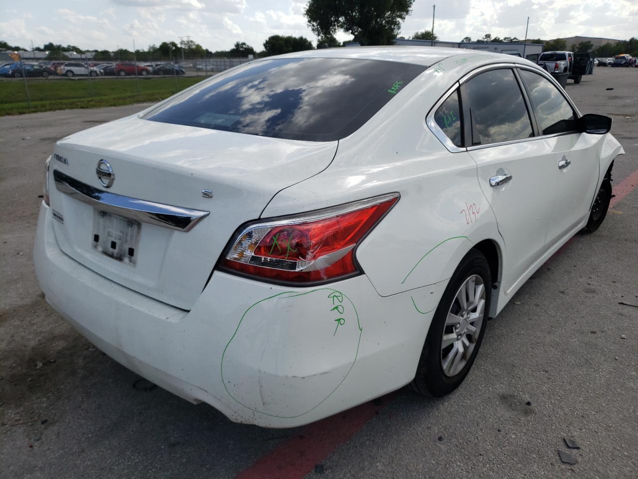 Photo 4 from auction – 2015 NISSAN ALTIMA 2.5 with VIN 1N4AL3AP0FN388406