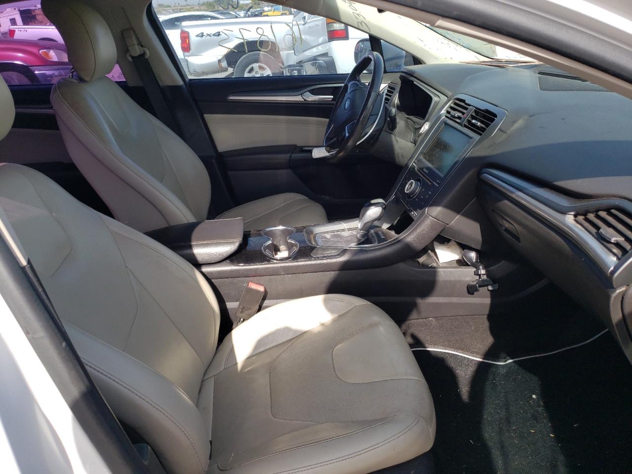 Photo 5 from auction – 2014 FORD FUSION TIT with VIN 3FA6P0K91ER284740