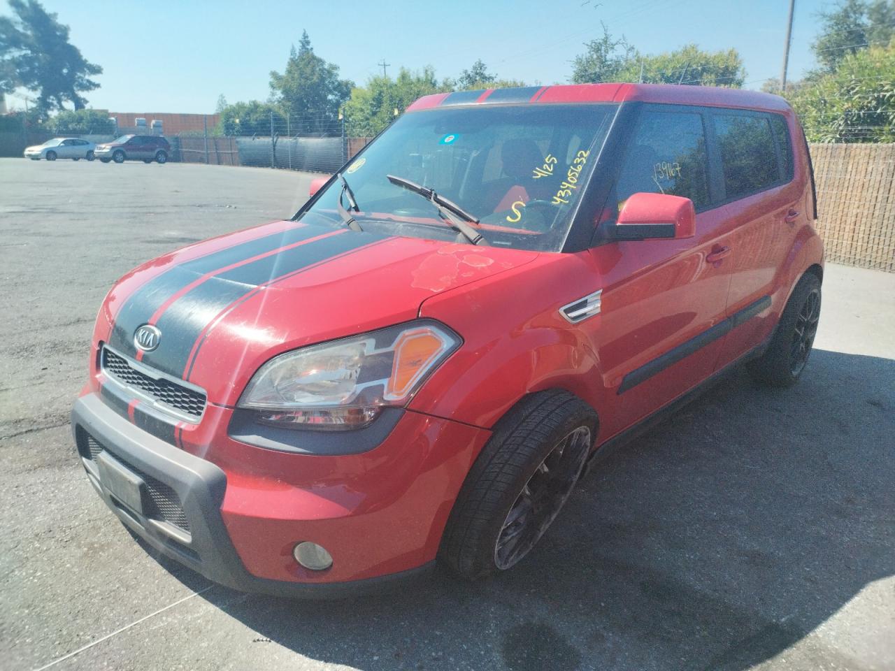 Photo 2 from auction – 2011 KIA SOUL with VIN KNDJT2A28B7250975