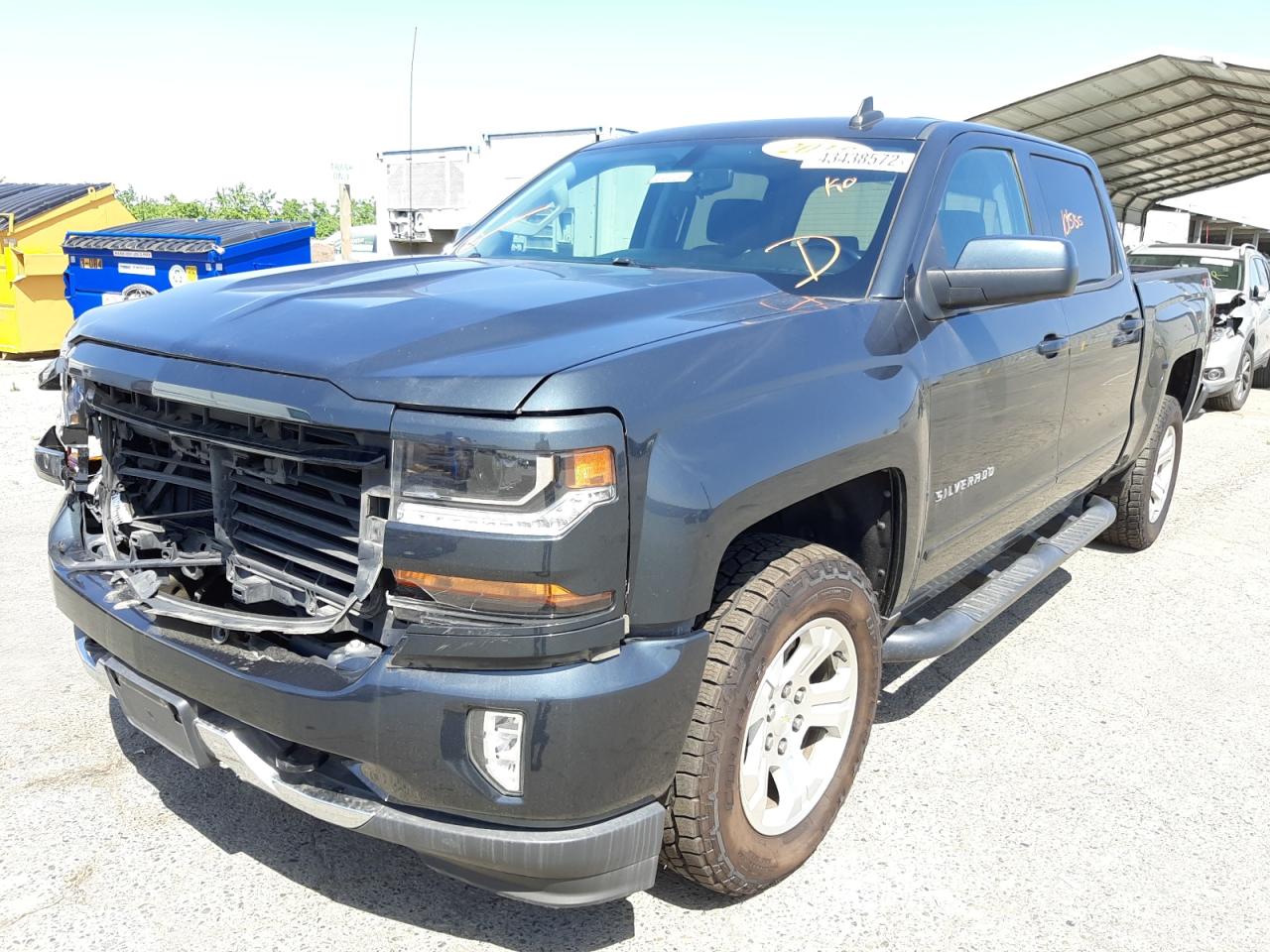 Photo 2 from auction – 2018 CHEVROLET SILVERADO with VIN 3GCUKREC1JG479710