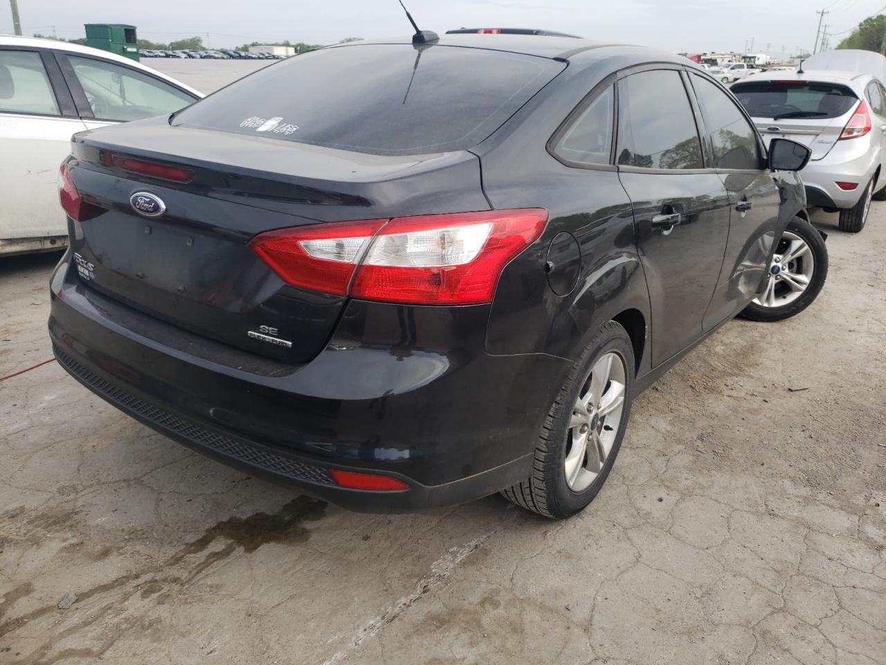 Photo 4 from auction – 2014 FORD FOCUS SE with VIN 1FADP3F29EL149395