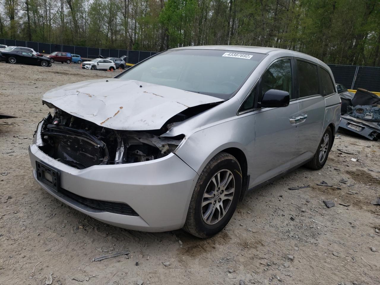 Photo 2 from auction – 2011 HONDA ODYSSEY EX with VIN 5FNRL5H67BB073312