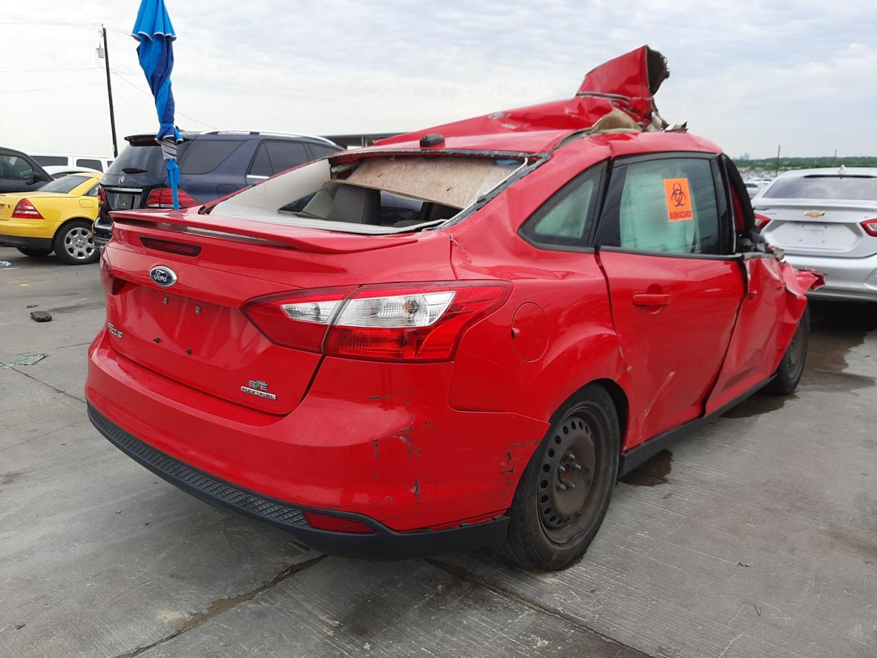 Photo 4 from auction – 2014 FORD FOCUS SE with VIN 1FADP3F25EL393982