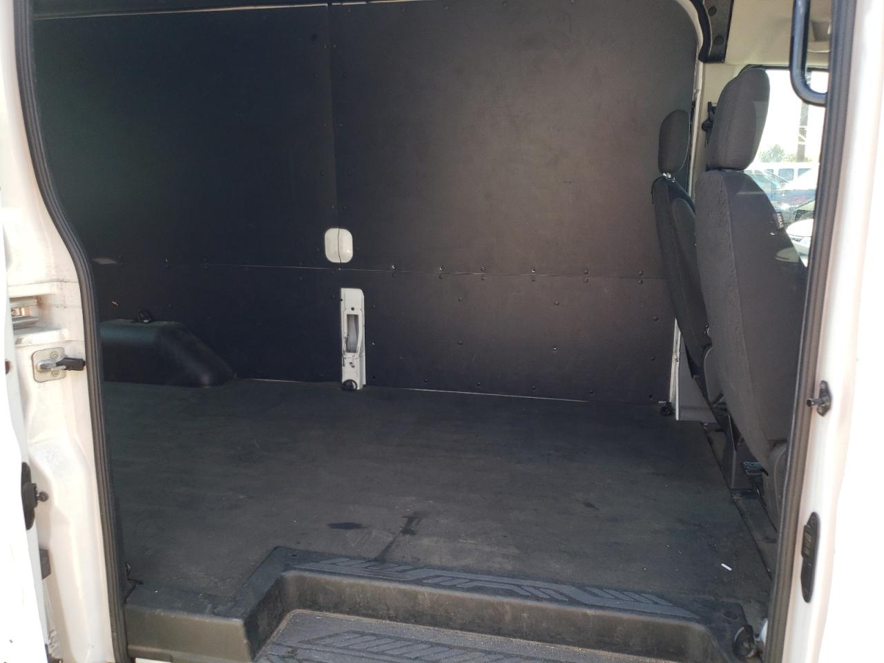 Photo 6 from auction – 2019 FORD TRANSIT T- with VIN 1FTYR2CM2KKA87510