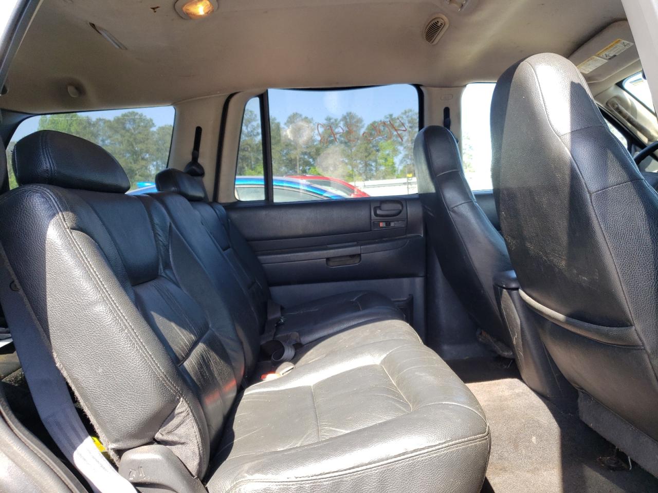 Photo 6 from auction – 2002 DODGE DURANGO SL with VIN 1B4HR48Z52F219522