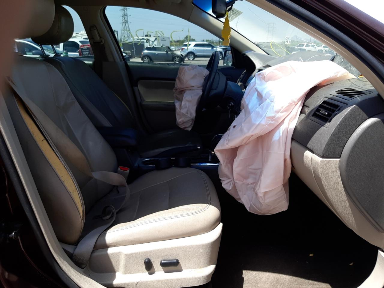 Photo 5 from auction – 2011 FORD FUSION SEL with VIN 3FAHP0JA7BR325288