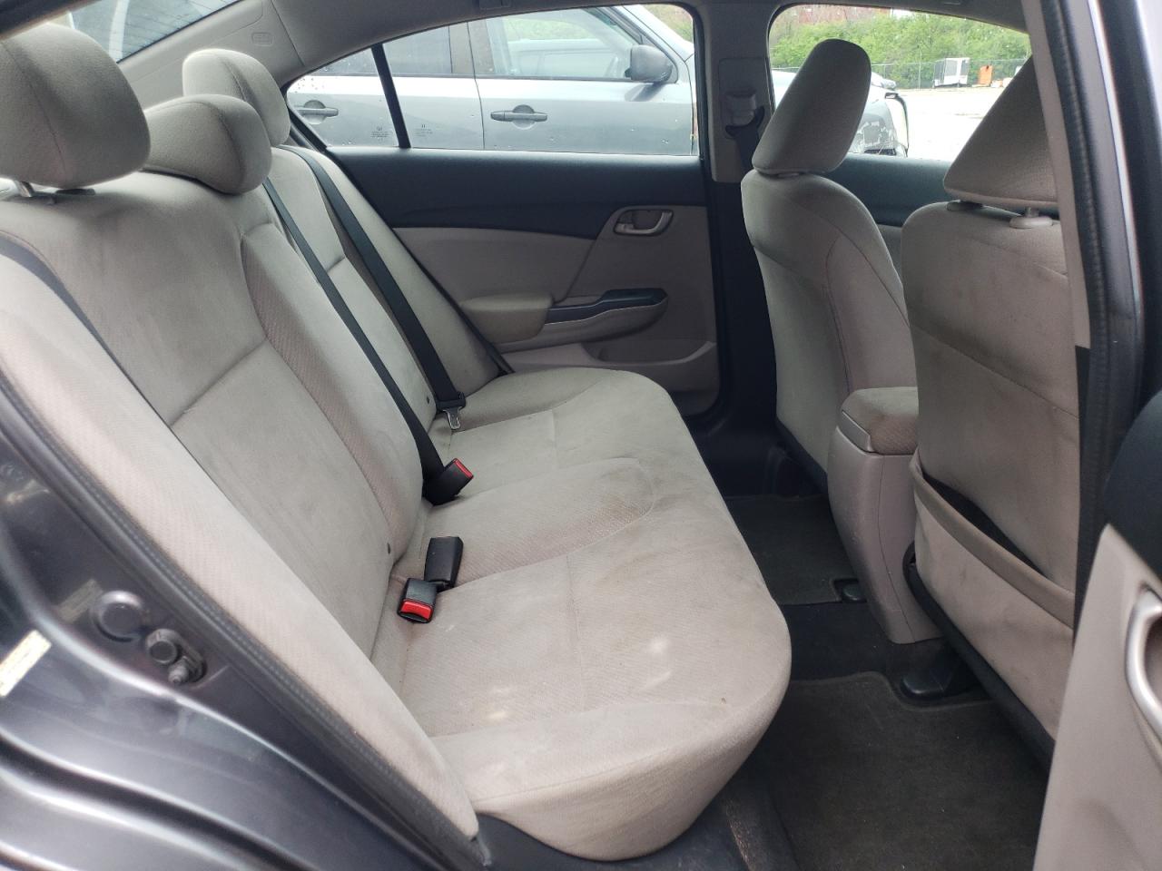Photo 6 from auction – 2013 HONDA CIVIC LX with VIN 19XFB2F55DE068228