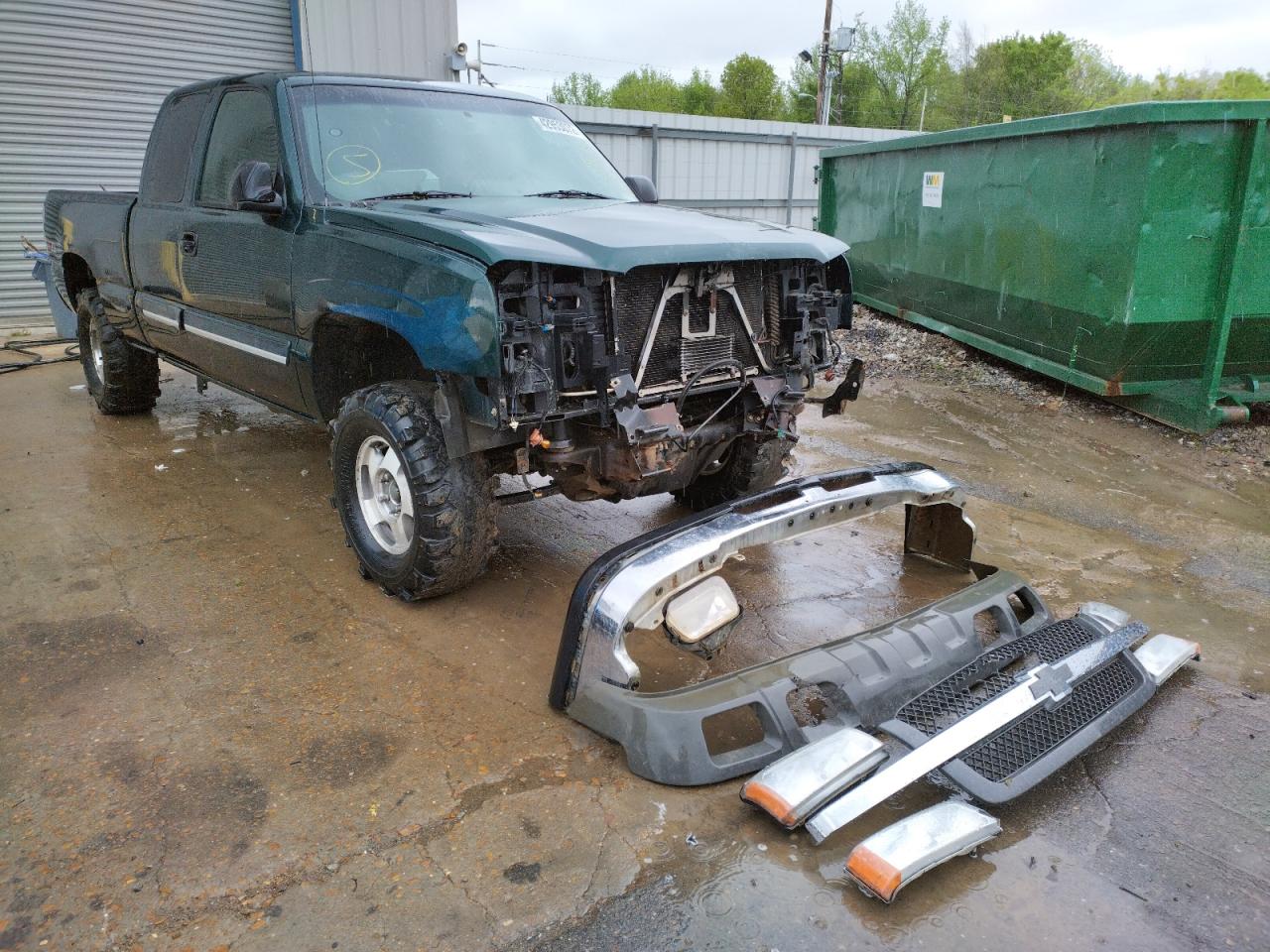 CHEVROLET SILVERADO 2003 with VIN 2GCEK19V031372659 - Photo from auction