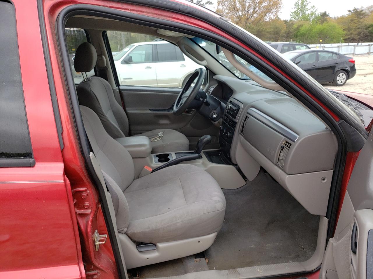 Photo 5 from auction – 2002 JEEP GRAND CHER with VIN 1J4GW48S62C322051