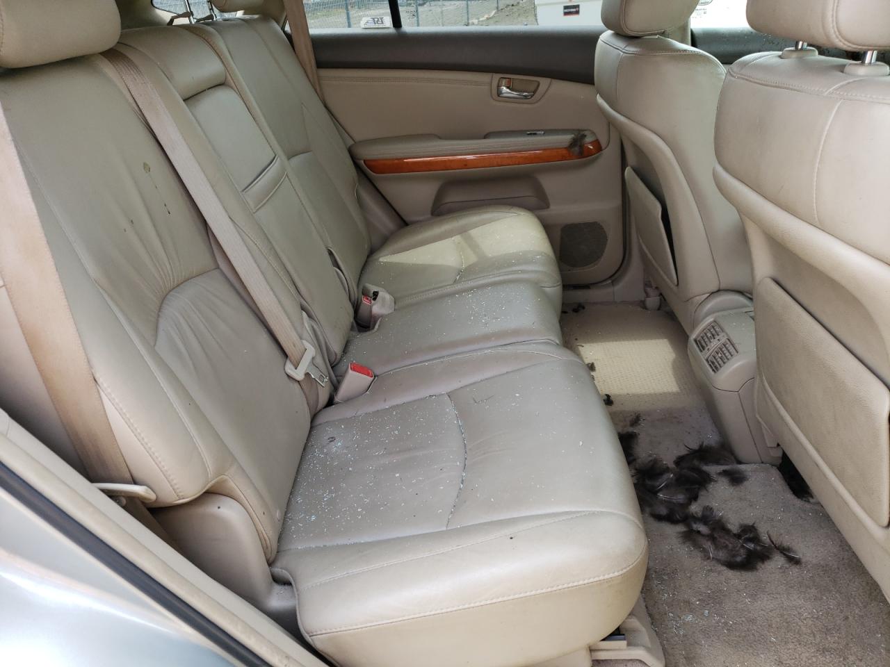 Photo 6 from auction – 2005 LEXUS RX 330 with VIN 2T2HA31U85C056425