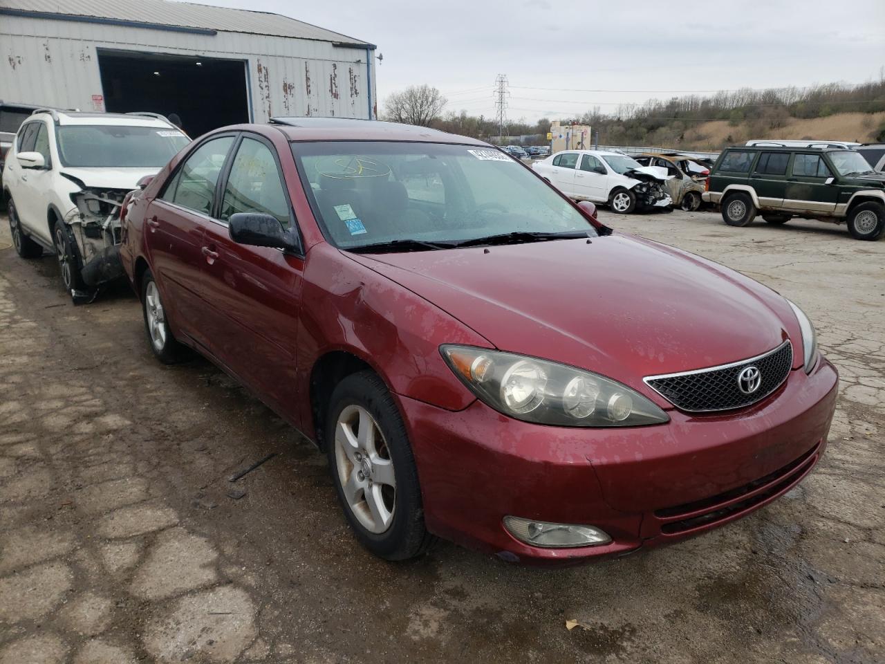 TOYOTA CAMRY LE 2005 with VIN 4T1BE32K35U428375 - Photo from auction