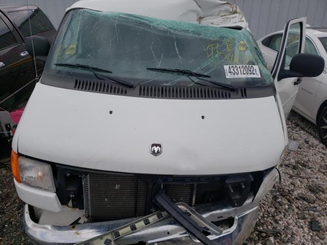 Photo 9 from auction – 2002 DODGE RAM VAN B1 with VIN 2B6HB11Y62K130751