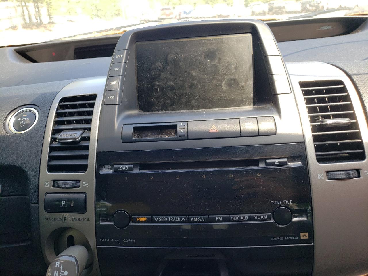 Photo 9 from auction – 2008 TOYOTA PRIUS with VIN JTDKB20U687804145
