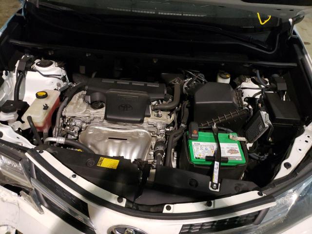 Photo 7 from auction – 2014 TOYOTA RAV4 XLE with VIN JTMRFREV9ED064696