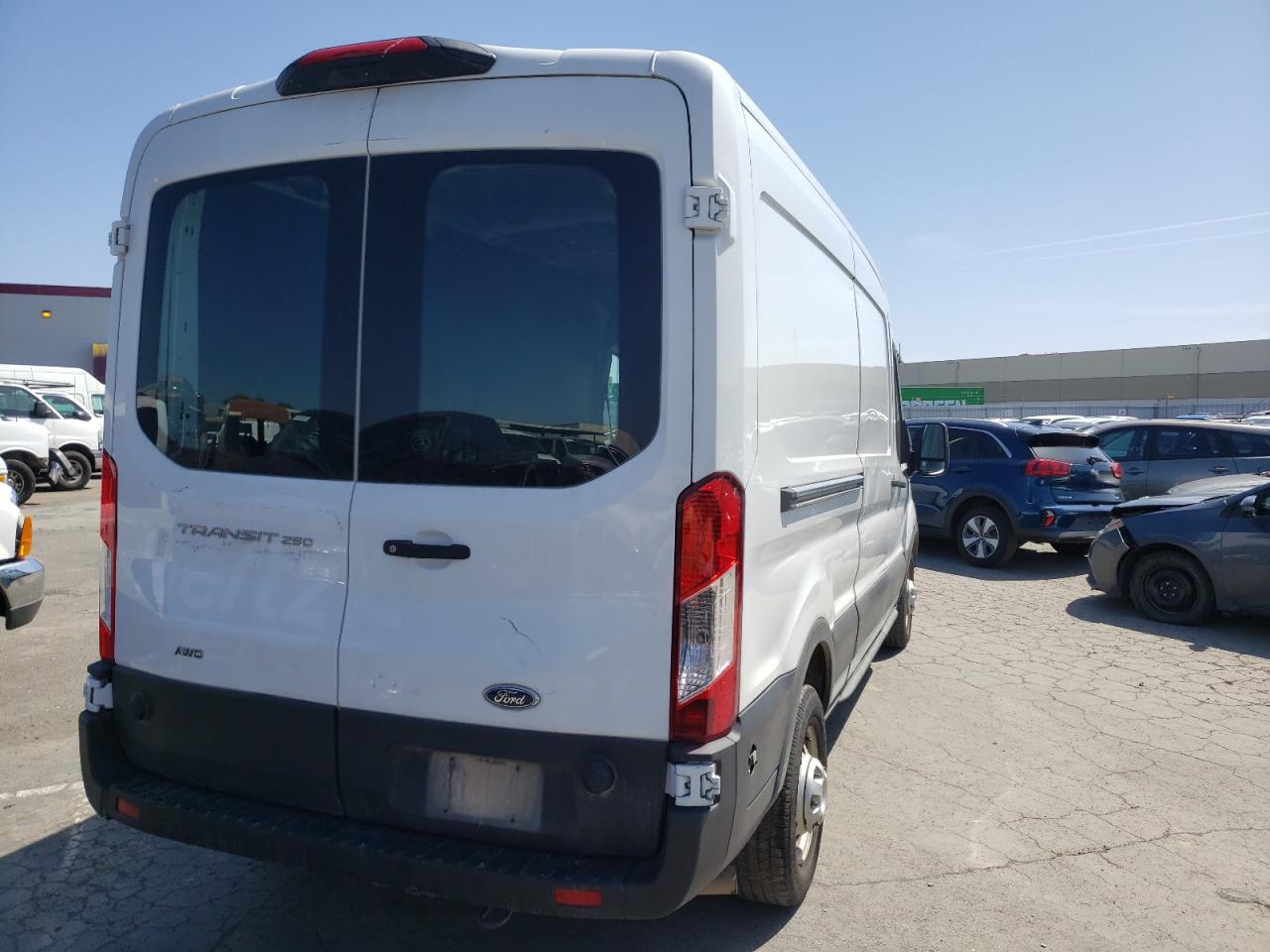 Photo 4 from auction – 2020 FORD TRANSIT T- with VIN 1FTBR2C88LKA04415