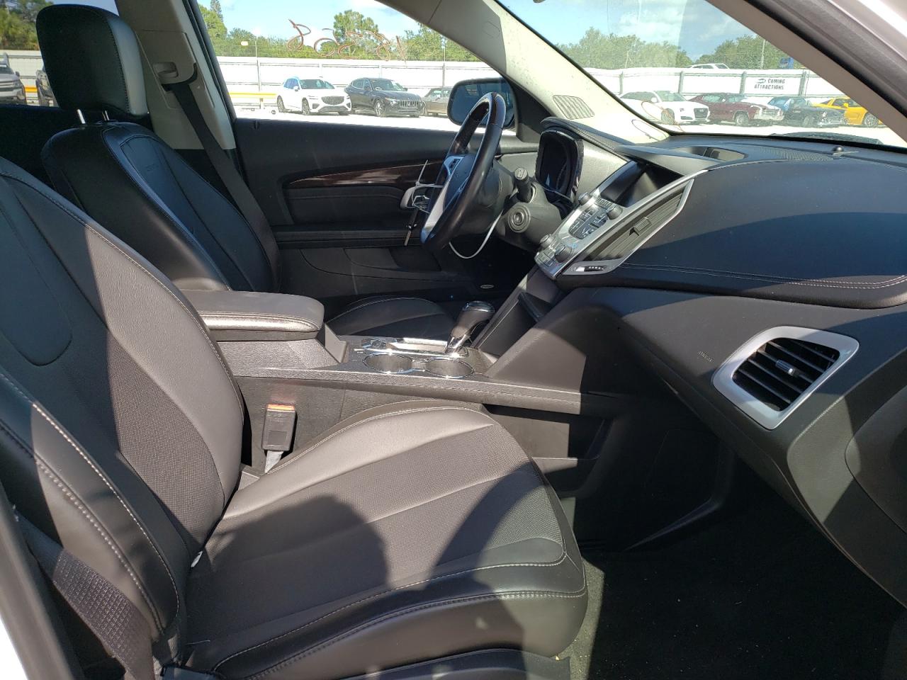 Photo 5 from auction – 2017 GMC TERRAIN DE with VIN 2GKFLRE37H6324692