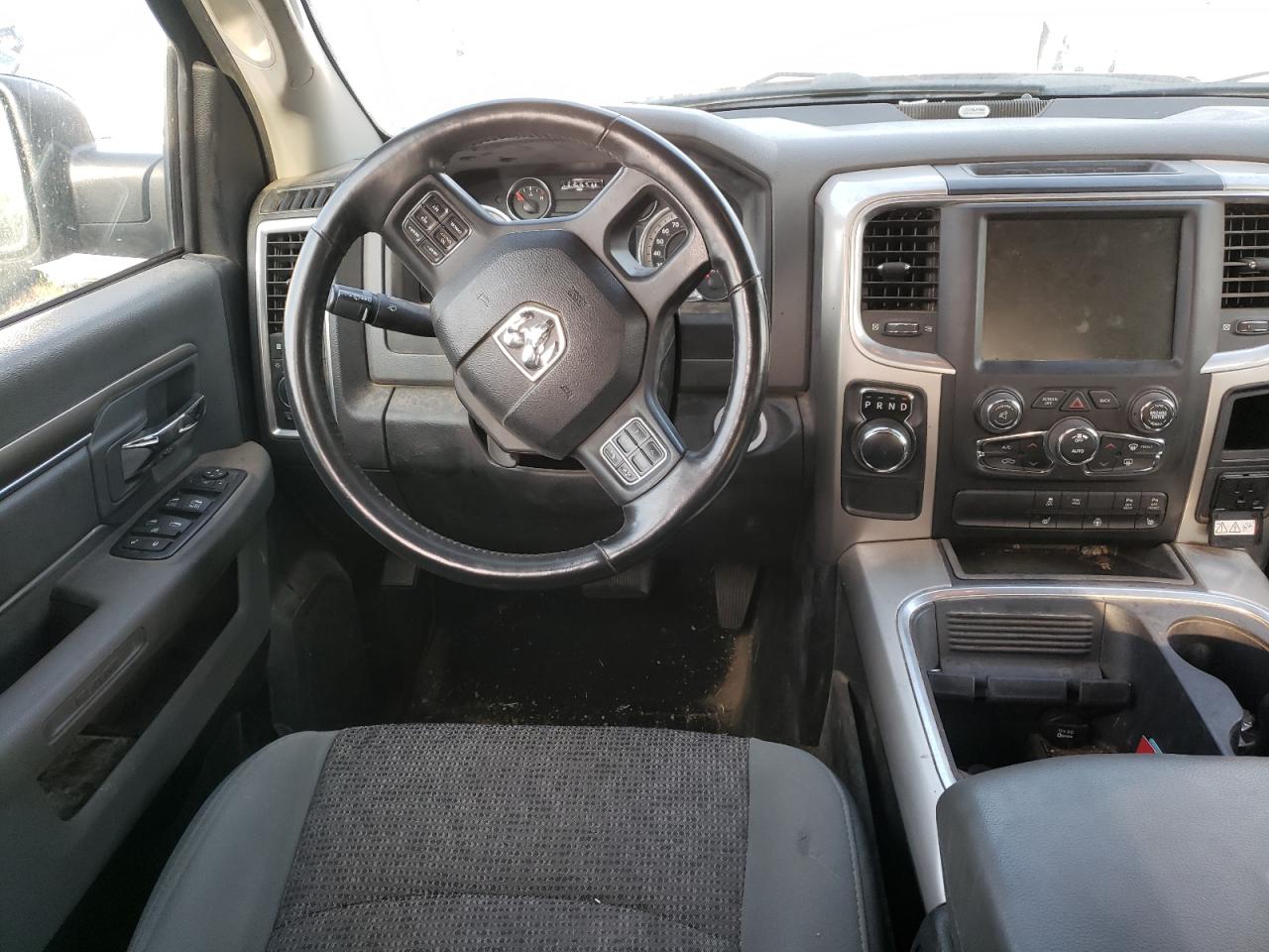 Photo 9 from auction – 2016 DODGE 1500 with VIN 1C6RR6LM3GS340845