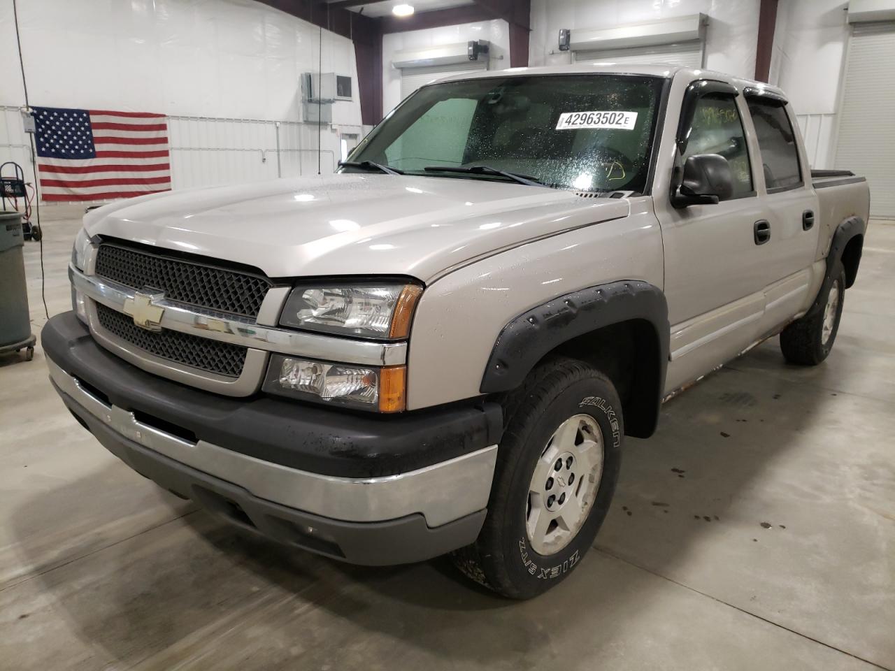 Photo 2 from auction – 2004 CHEVROLET SILVERADO with VIN 2GCEK13T441343562
