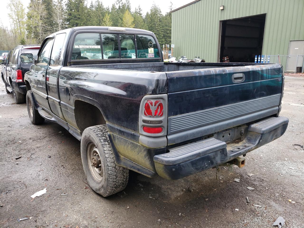 Photo 3 from auction – 1996 DODGE RAM 2500 with VIN 1B7KF23Z9TJ173429