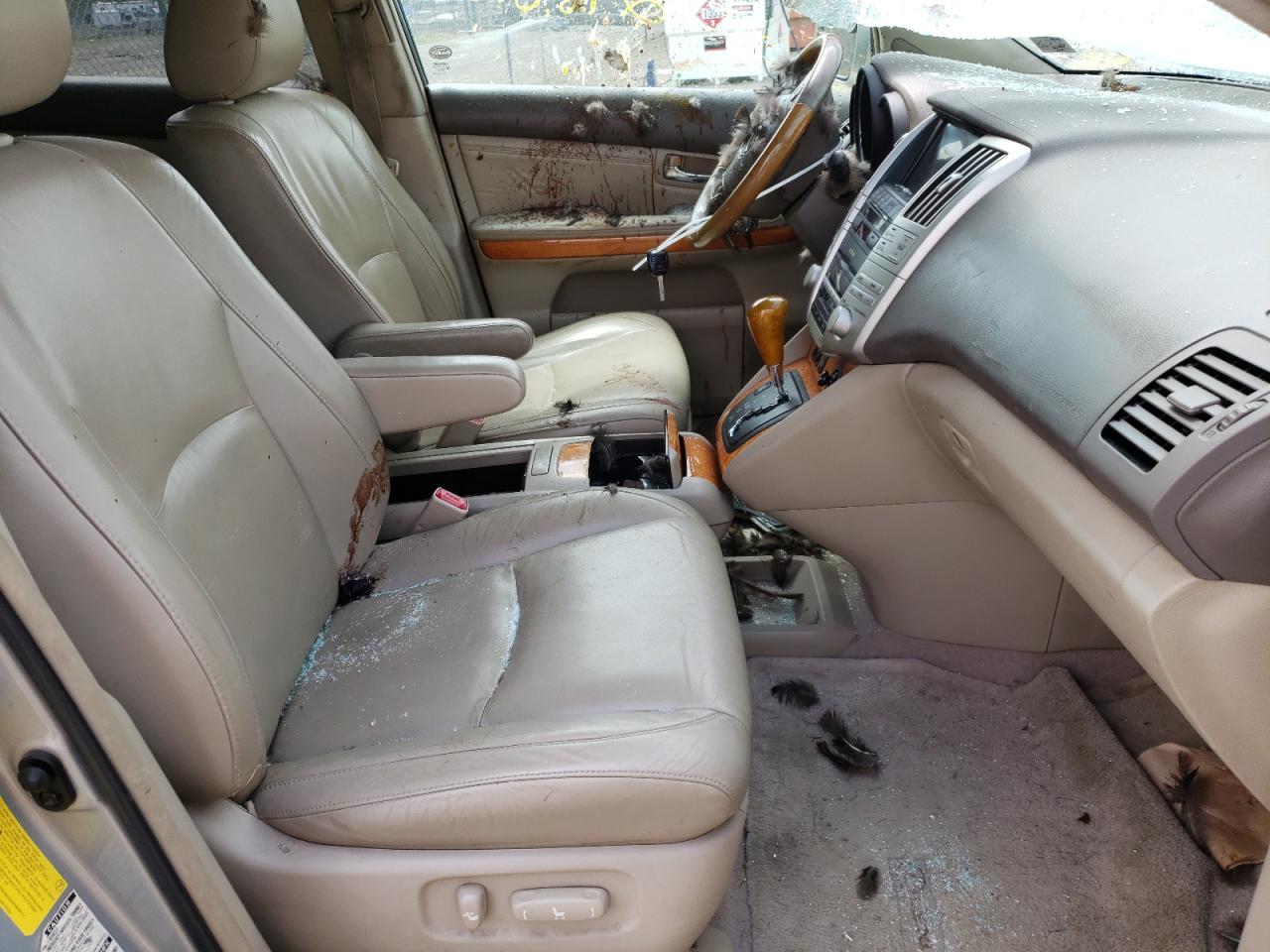 Photo 5 from auction – 2005 LEXUS RX 330 with VIN 2T2HA31U85C056425