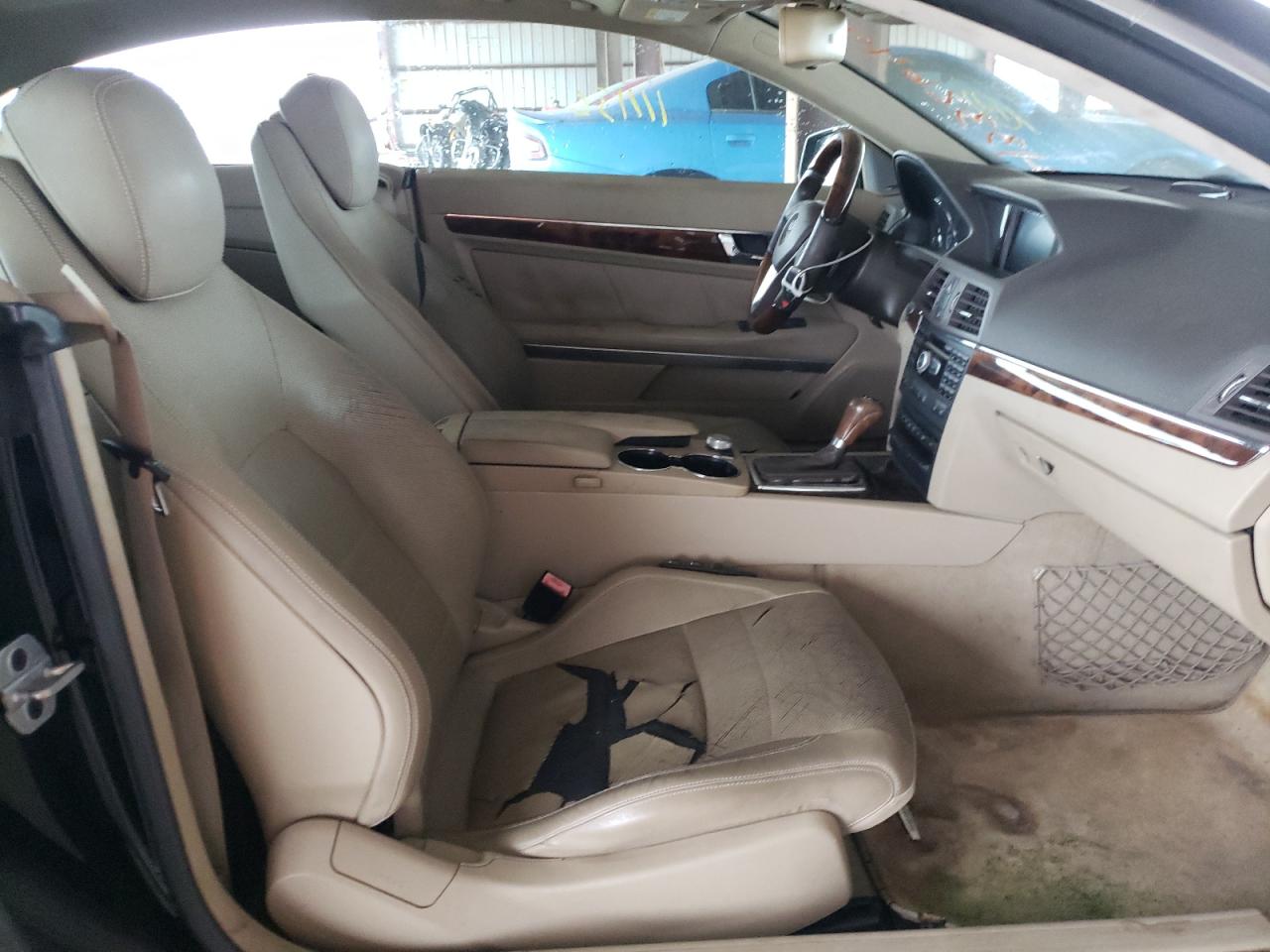 Photo 5 from auction – 2012 MERCEDES-BENZ E 550 with VIN WDDKJ7DB7CF153461