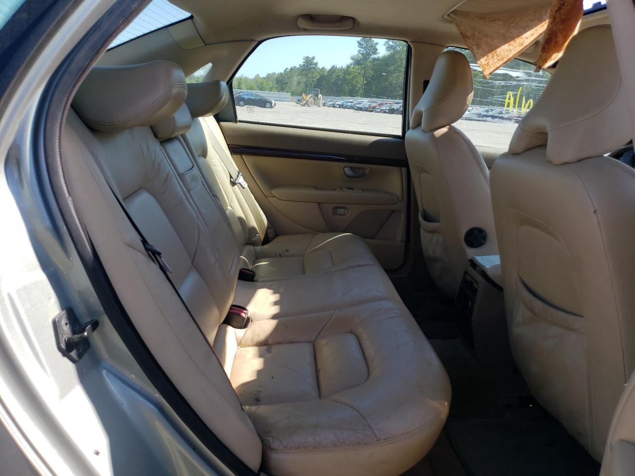 Photo 6 from auction – 2005 VOLVO S80 2.5T with VIN YV1TS592851404779