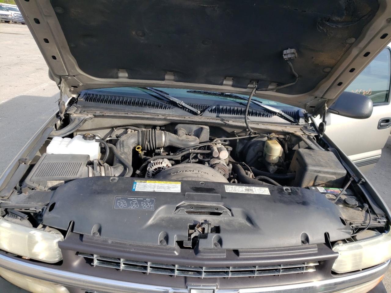 Photo 7 from auction – 2000 CHEVROLET SILVERADO with VIN 2GCEC19W7Y1106200
