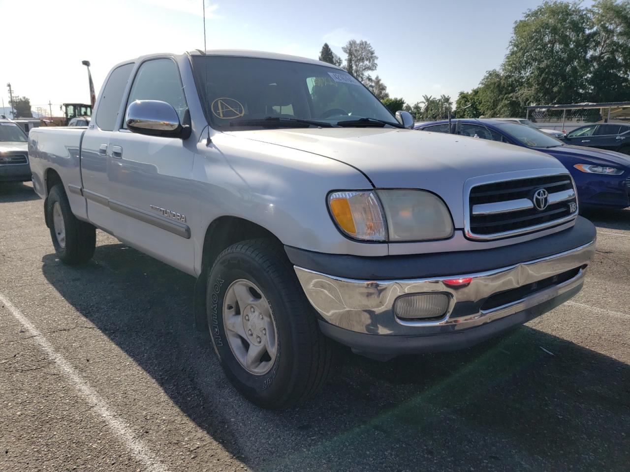 TOYOTA TUNDRA ACC 2000 with VIN 5TBRT3418YS044915 - Photo from auction