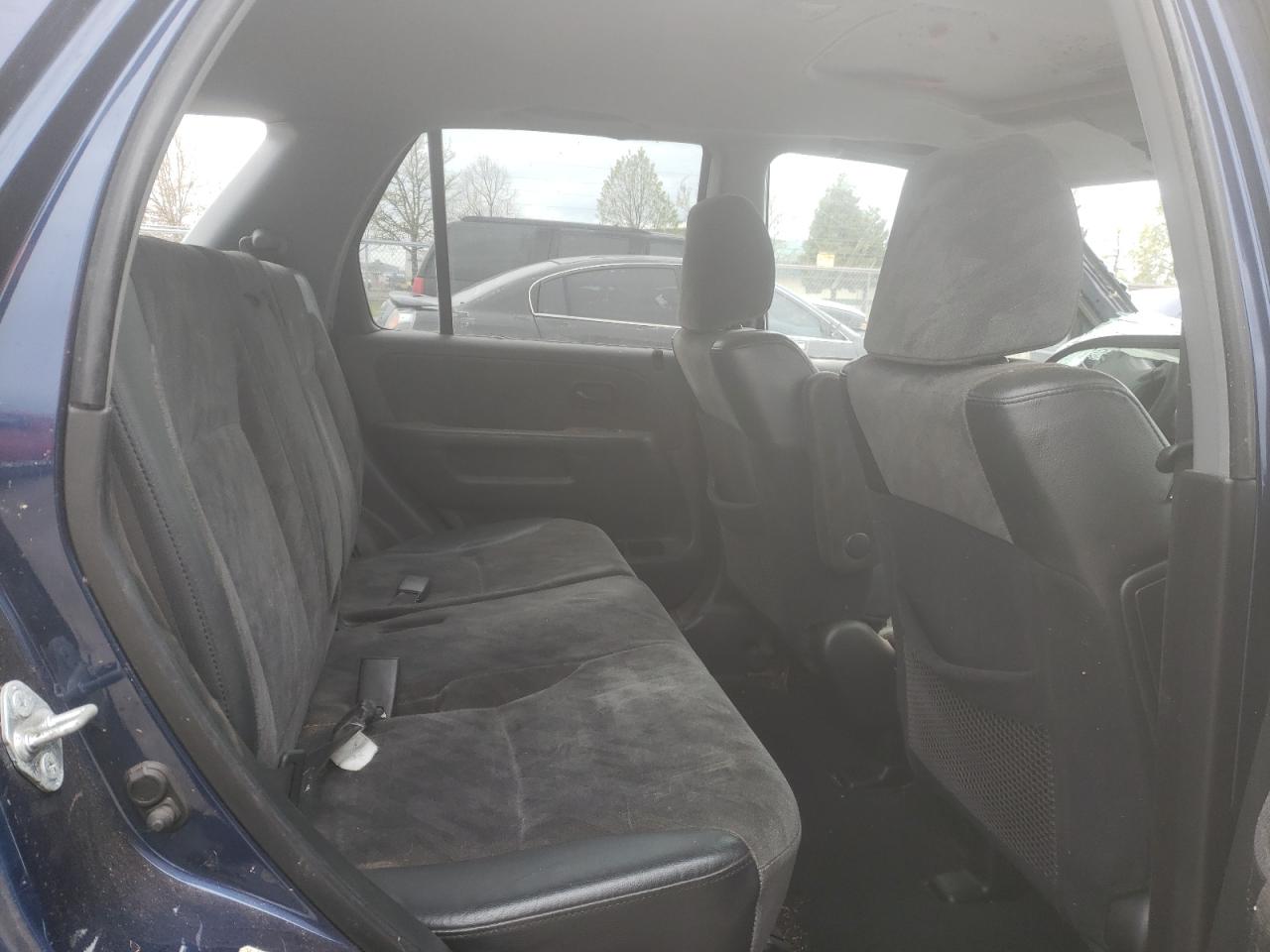 Photo 6 from auction – 2002 HONDA CR-V EX with VIN JHLRD78842C079191