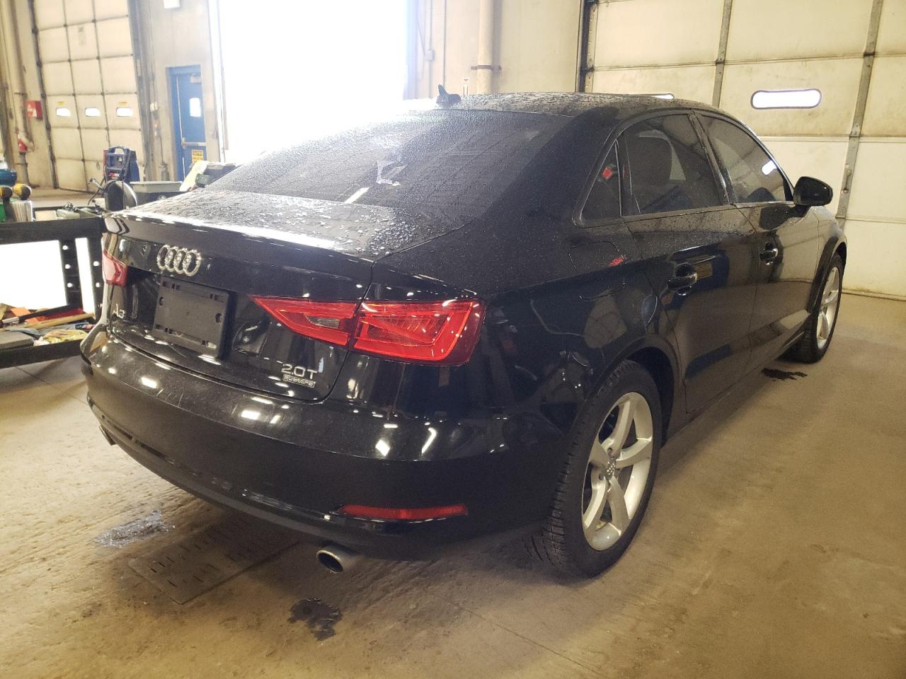 Photo 4 from auction – 2015 AUDI A3 QUATTRO with VIN WAUBFGFFXF1110954