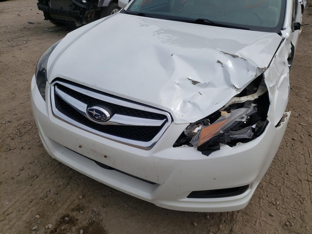 Photo 9 from auction – 2010 SUBARU LEGACY 2.5 with VIN 4S3BMBC66A3239660