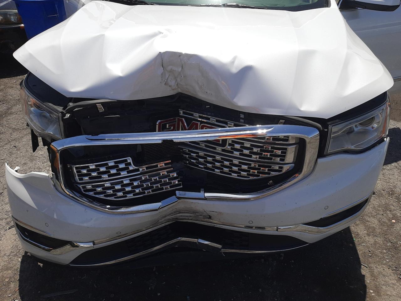 Photo 7 from auction – 2018 GMC ACADIA DEN with VIN 1GKKNXLS3JZ215468