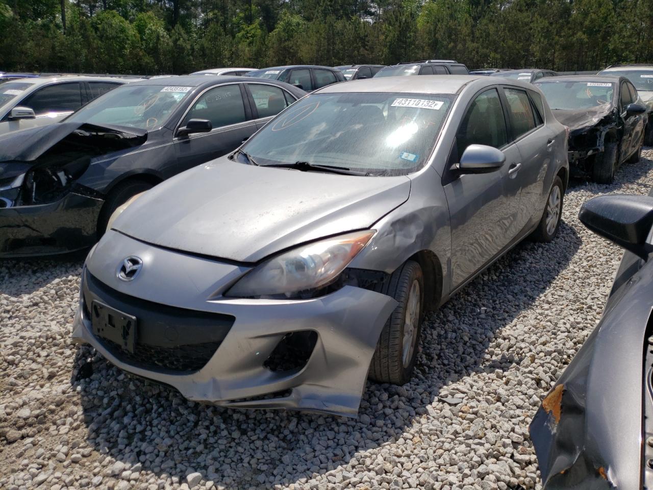 Photo 2 from auction – 2013 MAZDA 3 I with VIN JM1BL1LP2D1786625