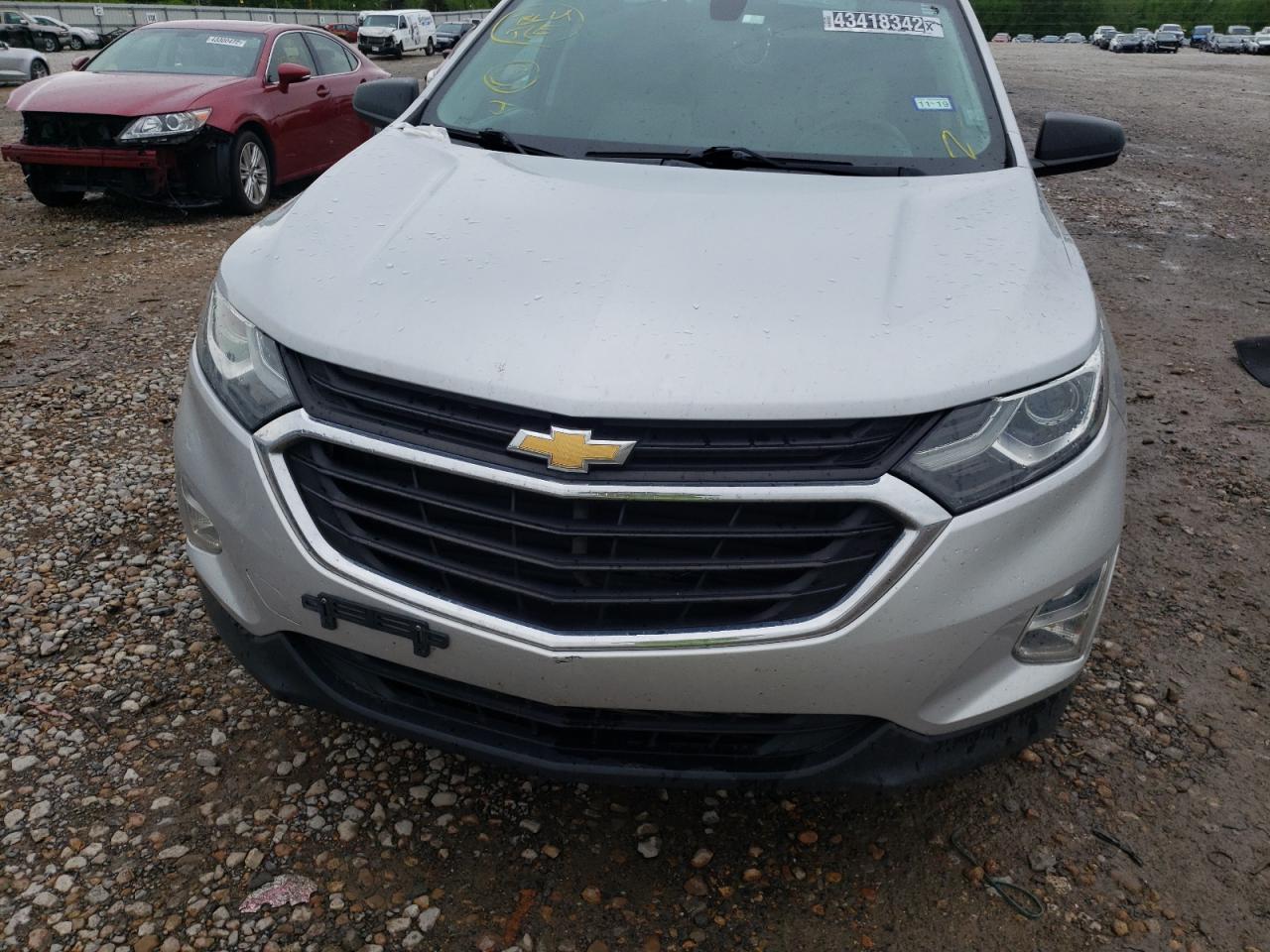 Photo 9 from auction – 2018 CHEVROLET EQUINOX LS with VIN 2GNAXHEV1J6175635