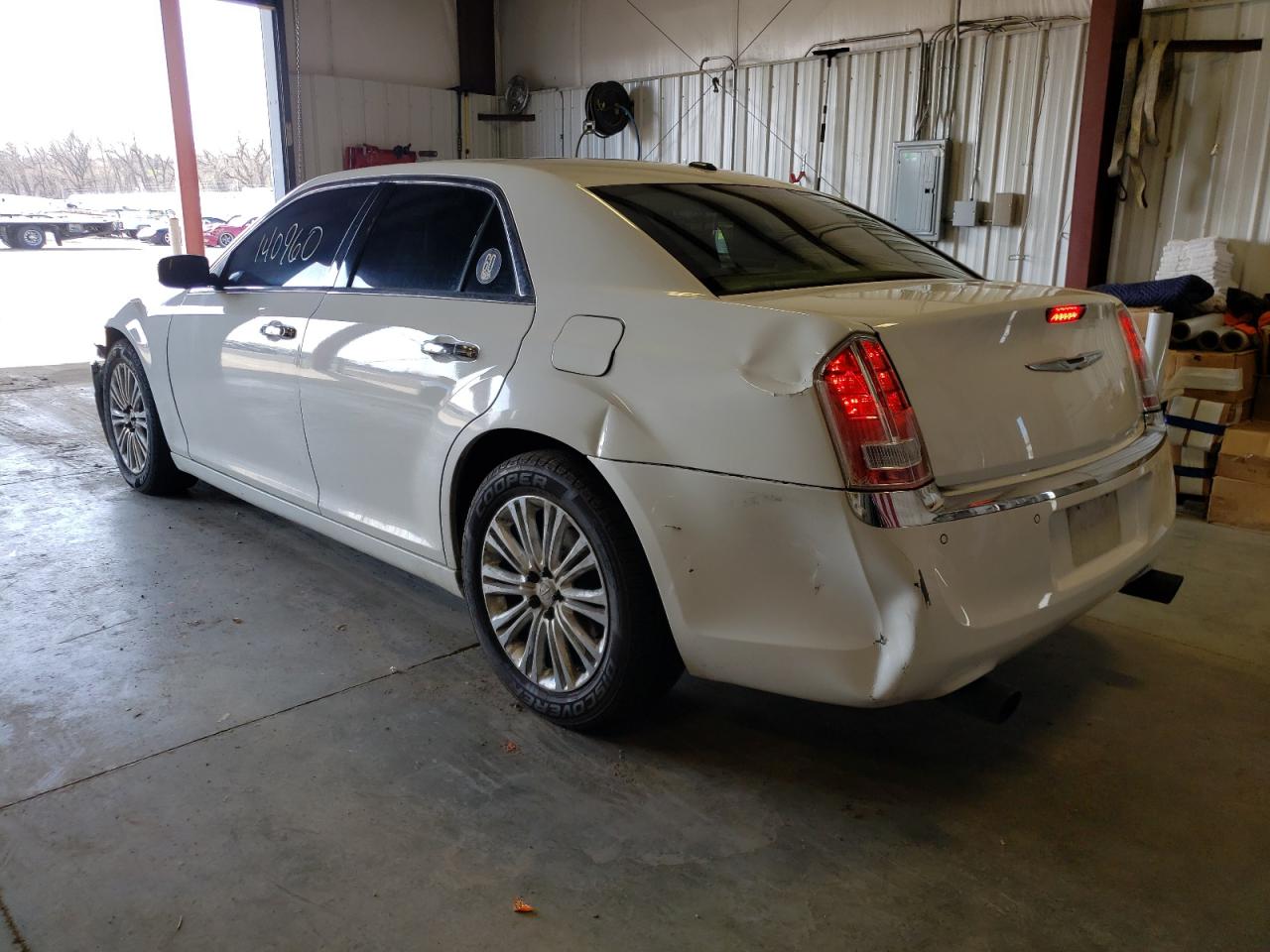 Photo 3 from auction – 2011 CHRYSLER 300C with VIN 2C3CK6CT8BH524046