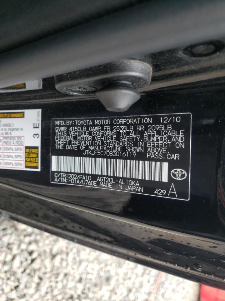 Photo 10 from auction – 2011 TOYOTA SCION TC with VIN JTKJF5C70B3016119