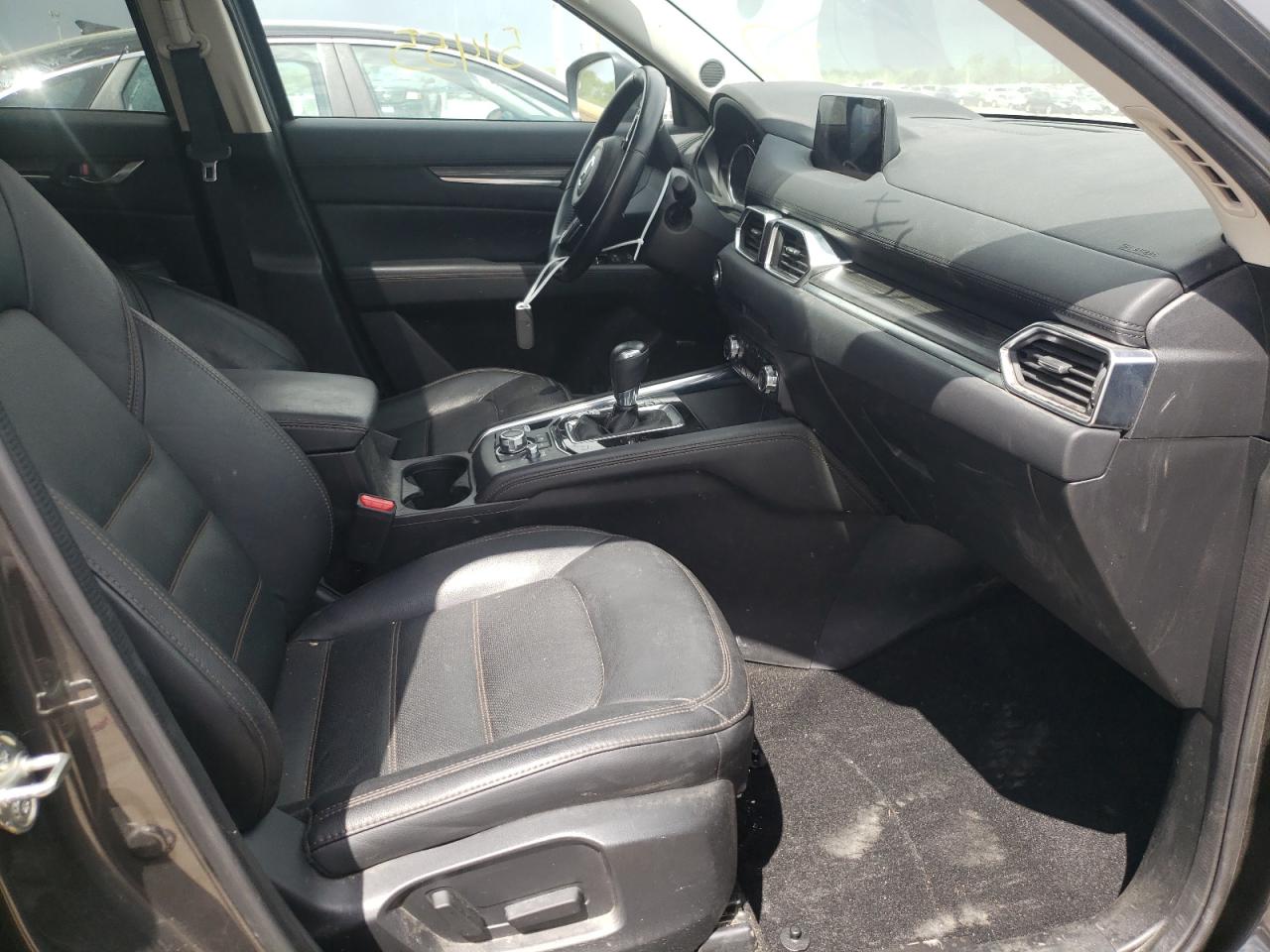 Photo 5 from auction – 2017 MAZDA CX-5 GRAND with VIN JM3KFBDL2H0195321