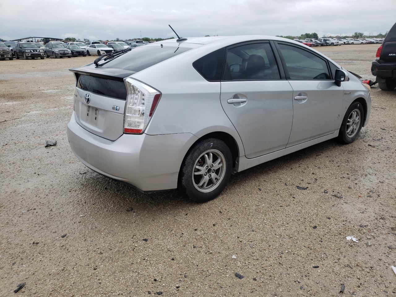 Photo 4 from auction – 2010 TOYOTA PRIUS with VIN JTDKN3DU1A0204655