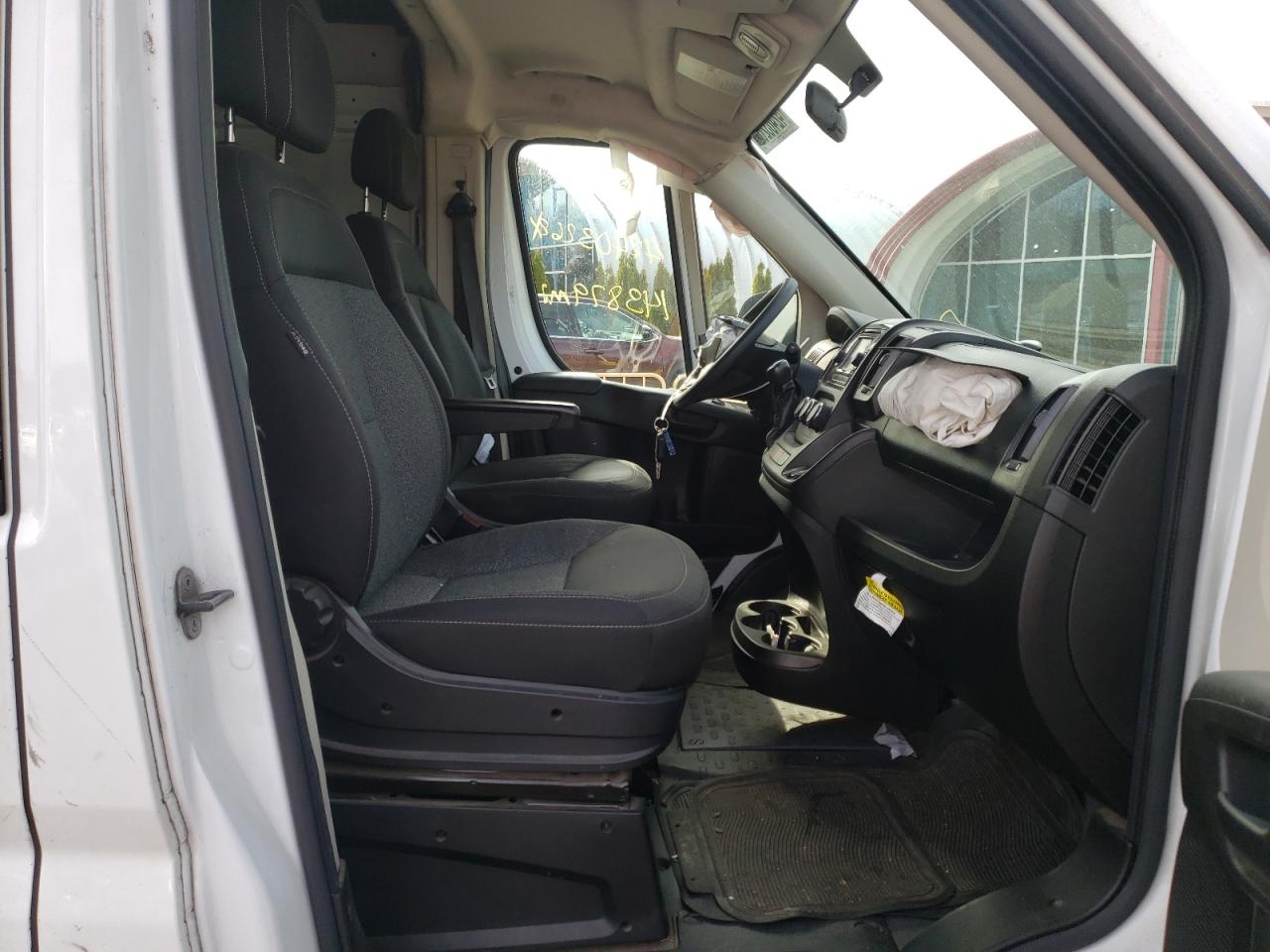 Photo 5 from auction – 2017 RAM PROMASTER with VIN 3C6TRVDG9HE527214